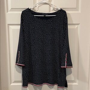 Tommy Hilfiger polka dot Navy Tunic with 3/4 sleeves and side slits size 1X